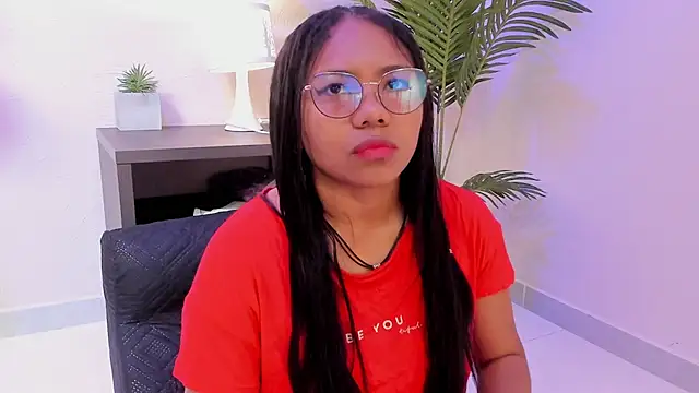 yeikafoxy online show from 2, 2, 2025