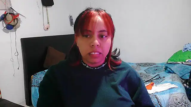Snapshot of alexandraluv chatting on 27, 10, 2025 alexandraluv online show from 27, 10, 2025