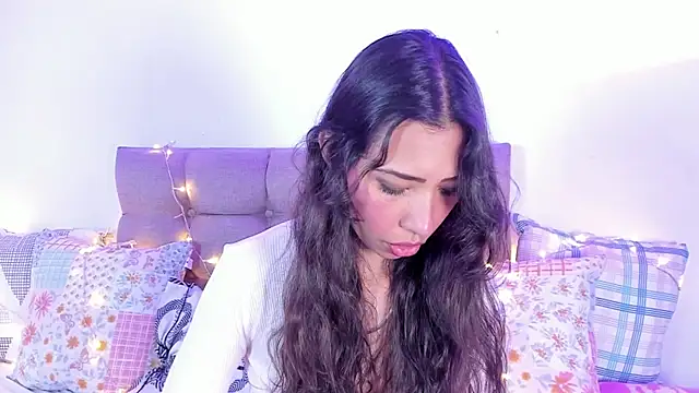 Miss veronicaa2 online show from 17, 2, 2025