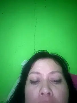 KellyPerlaxxx online show from 7, 4, 2026