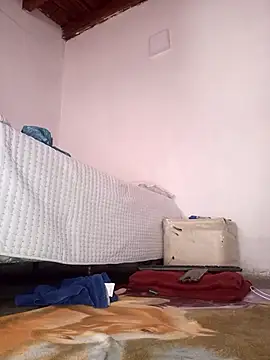 Snapshot of paula_temptation chatting on 2, 2, 2026 paula temptation online show from 2, 2, 2026