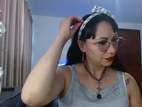 AloLovely  online show from 24, 3, 2026