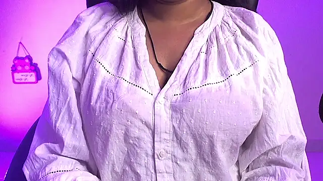 Snapshot of Kannu- chatting on 13, 11, 2025 Kannu- online show from 13, 11, 2025