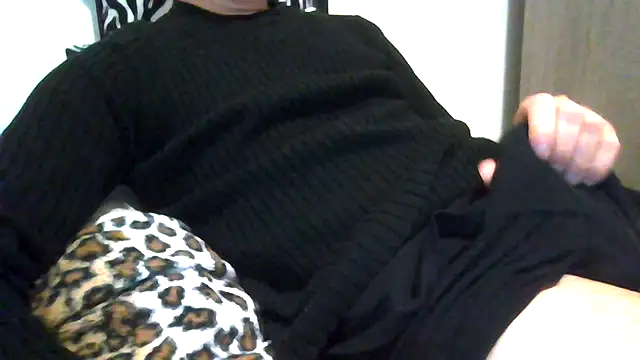 tommyboyteen online show from 6, 2, 2025