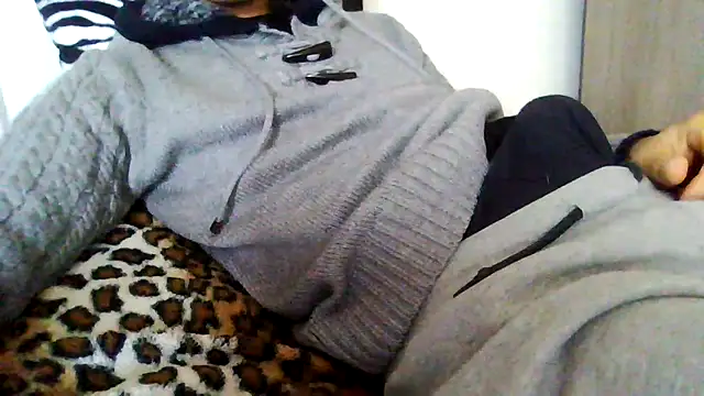 tommyboyteen online show from 22, 2, 2025