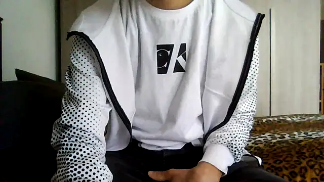 tommyboyteen online show from 22, 3, 2025