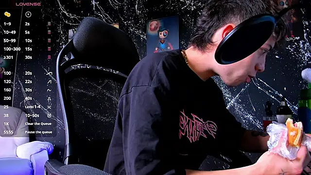 Snapshot of marcuscollins1_ chatting on 10, 2, 2025 marcuscollins1 online show from 10, 2, 2025