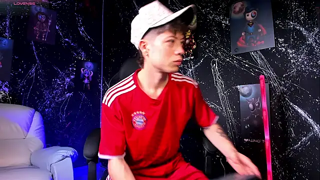 Snapshot of marcuscollins1_ chatting on 28, 2, 2025 marcuscollins1 online show from 28, 2, 2025