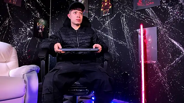 Snapshot of marcuscollins1_ chatting on 9, 3, 2025 marcuscollins1 online show from 9, 3, 2025