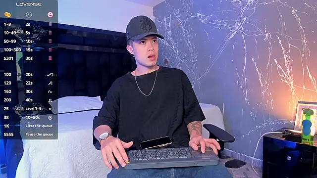 Snapshot of marcuscollins1_ chatting on 25, 10, 2025 marcuscollins1 online show from 25, 10, 2025