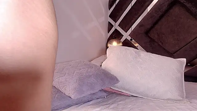 Snapshot of sara_lopee1 chatting on 31, 10, 2025 sara lopee1 online show from 31, 10, 2025