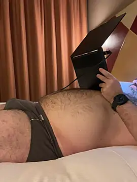 fuocovivo4 online show from 10, 2, 2025