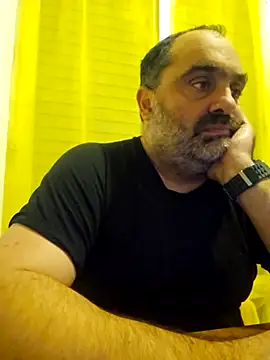 fuocovivo4 online show from 6, 11, 2025