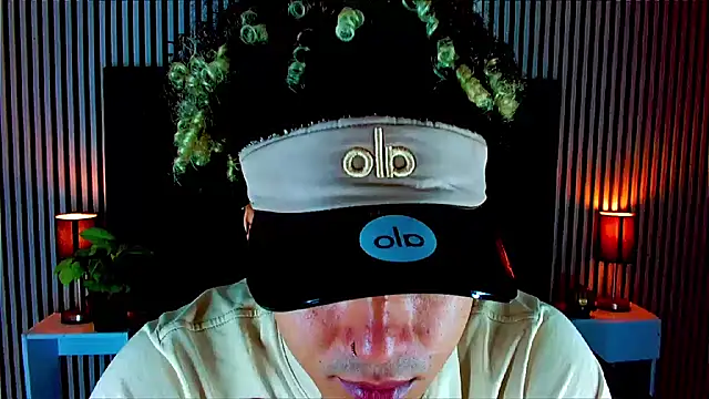 Snapshot of LihanJor_23 chatting on 18, 10, 2025 LihanJor 23 online show from 18, 10, 2025