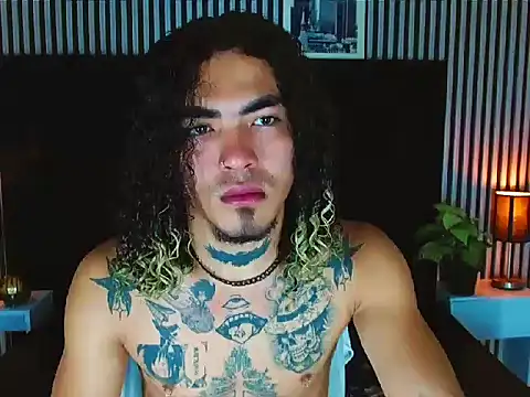 Snapshot of LihanJor_23 chatting on 24, 10, 2025 LihanJor 23 online show from 24, 10, 2025