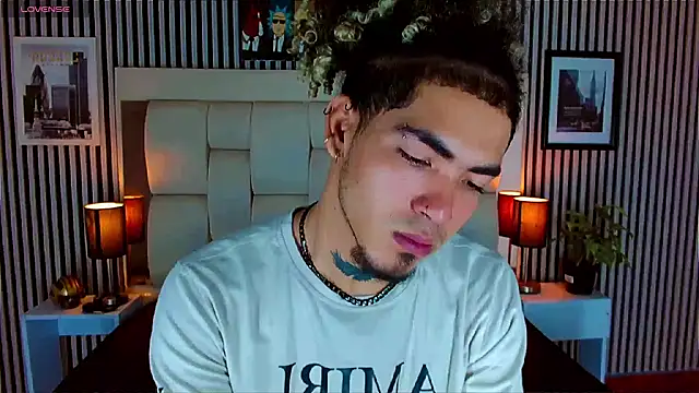 Snapshot of LihanJor_23 chatting on 30, 10, 2025 LihanJor 23 online show from 30, 10, 2025