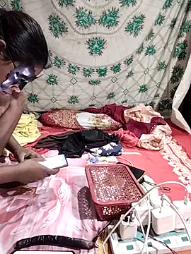 Snapshot of monekhan123 chatting on 5, 2, 2025 monekhan123 online show from 5, 2, 2025