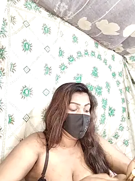 Snapshot of monekhan123 chatting on 16, 2, 2025 monekhan123 online show from 16, 2, 2025