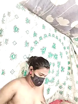 Snapshot of monekhan123 chatting on 19, 2, 2025 monekhan123 online show from 19, 2, 2025