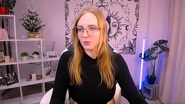 VeronicaAndersen online show from 10, 2, 2025
