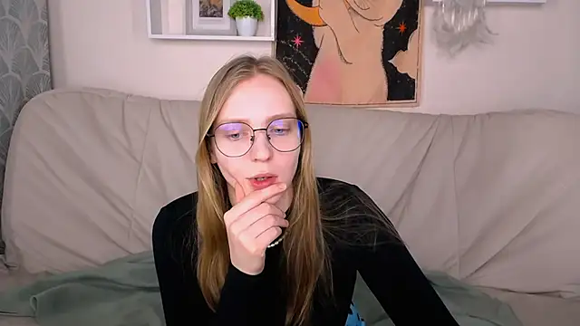 VeronicaAndersen online show from 23, 3, 2025