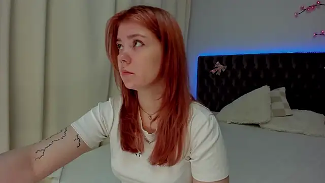 Ella Mayers online show from 20, 9, 2025