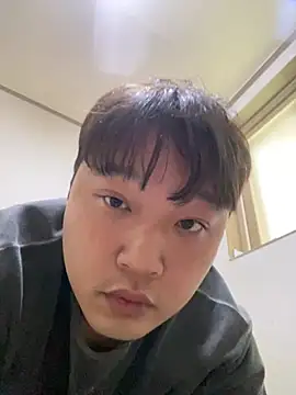 offwhite777 online show from 21, 2, 2025