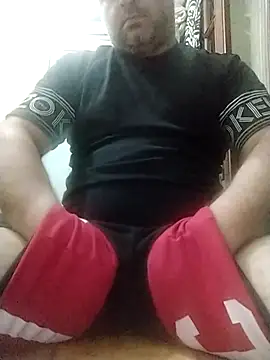 Snapshot of NAvoglia chatting on 2, 11, 2025 NAvoglia online show from 2, 11, 2025