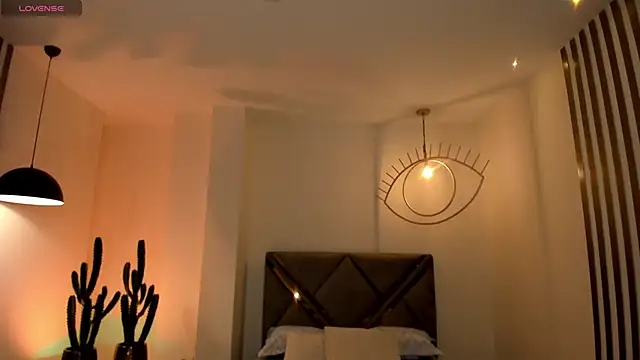 BeccaBaxter online show from 8, 10, 2025