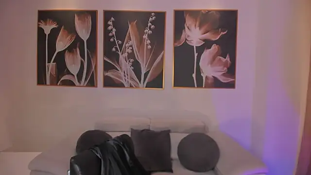 BeccaBaxter online show from 22, 11, 2025