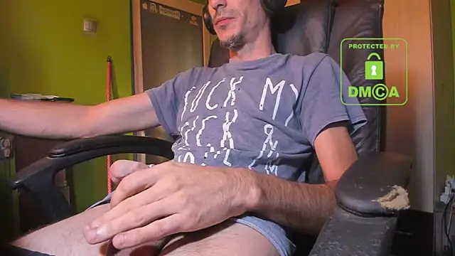 BigCumShoot online show from 2, 11, 2025