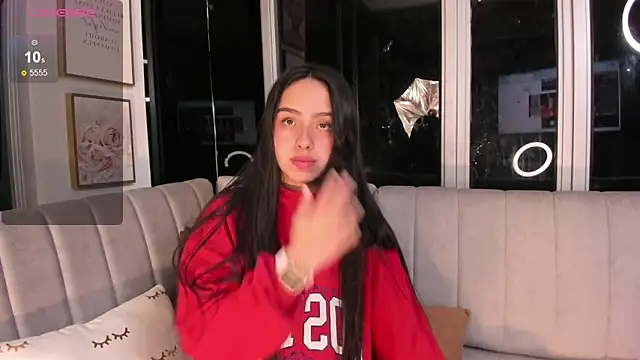 Daphne chers online show from 25, 2, 2025