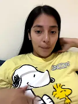 Snapshot of ariana_sweet87 chatting on 19, 10, 2025 ariana sweet87 online show from 19, 10, 2025