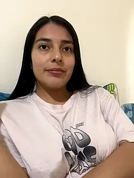 Snapshot of ariana_sweet87 chatting on 11, 11, 2025 ariana sweet87 online show from 11, 11, 2025