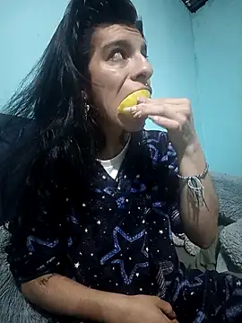 Ariell Kieran online show from 3, 12, 2025