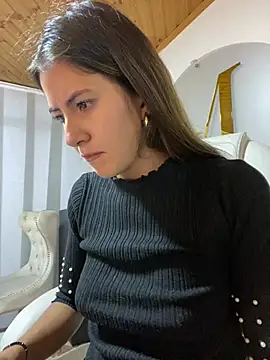 Andrea18 blonde online show from 17, 3, 2025