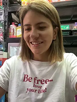 Andrea18 blonde online show from 25, 11, 2025