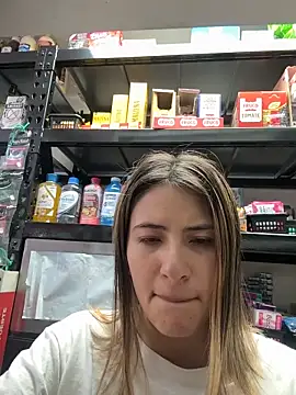 Andrea18 blonde online show from 24, 2, 2026