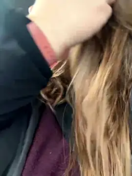 Lars-Lola online show from 3, 12, 2025