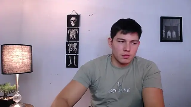 JamesCr  online show from 23, 11, 2025