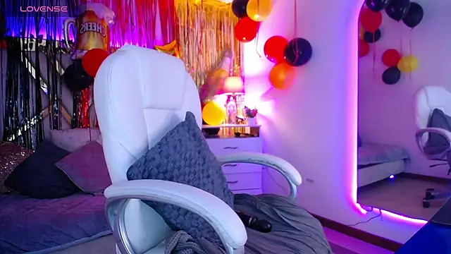 Alexaamoon  online show from 26, 9, 2025