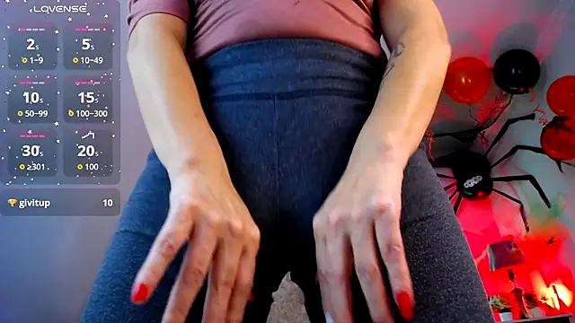 Alexaamoon  online show from 17, 10, 2025