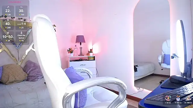 Alexaamoon  online show from 13, 11, 2025