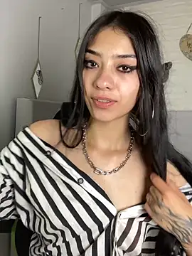 Snapshot of TayylorSexx chatting on 11, 3, 2025 TayylorSexx online show from 11, 3, 2025