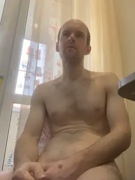 LynnAhNight online show from 21, 2, 2026