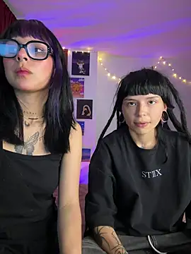 Snapshot of mavimist__ chatting on 20, 3, 2026 mavimist online show from 20, 3, 2026