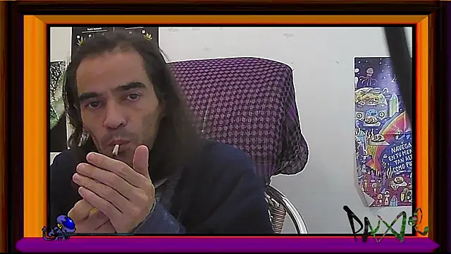 Snapshot of ReyDeBotones chatting on 22, 11, 2025 ReyDeBotones online show from 22, 11, 2025