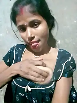 Miss triha online show from 4, 3, 2025