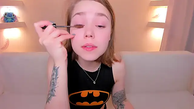 YourMegan online show from 6, 11, 2025