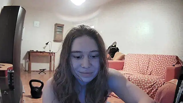 Snapshot of girliemilk chatting on 21, 2, 2025 girliemilk online show from 21, 2, 2025